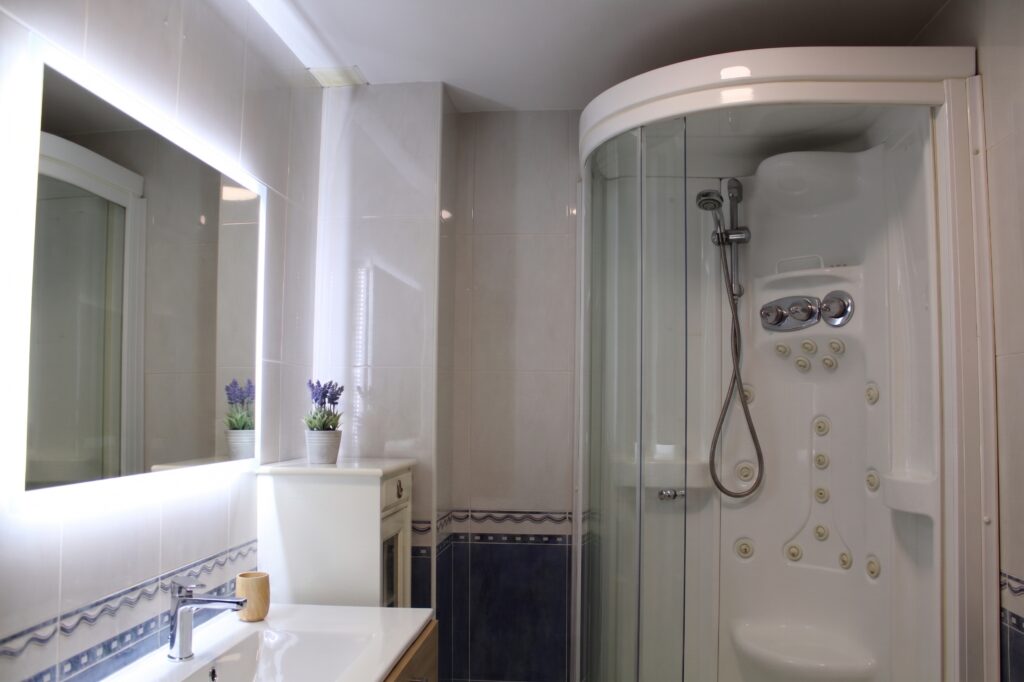 baño alojamiento rañadero